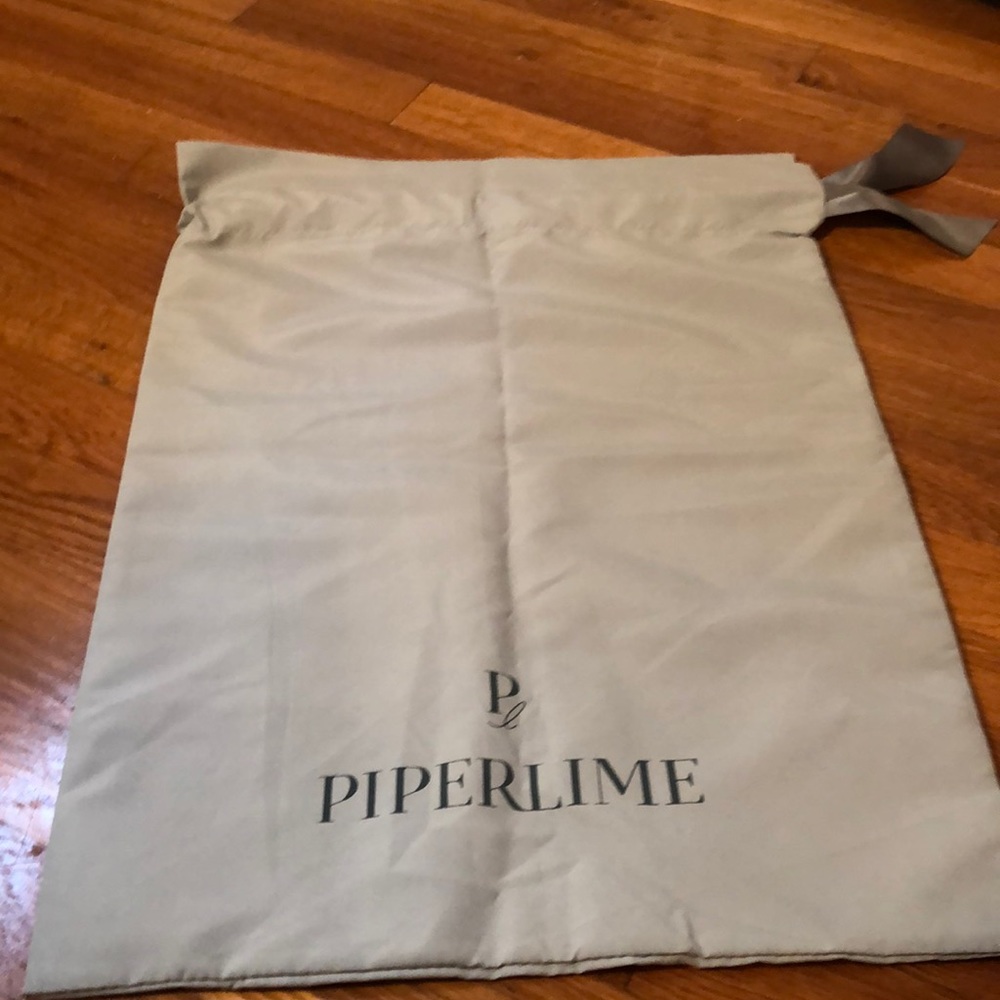 Piperlime Dust Bags (2)